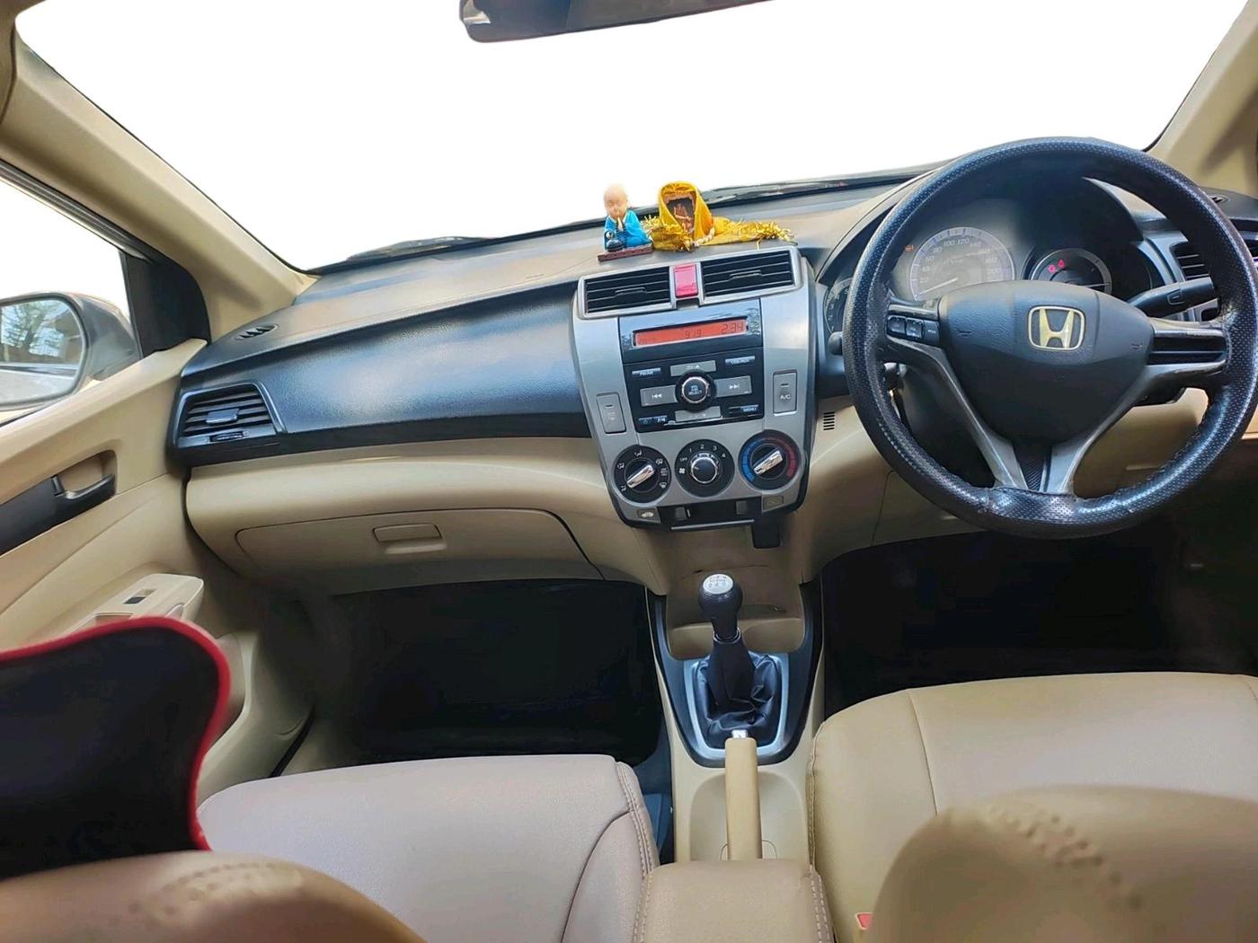 2013 Honda City 1.5L I-VTEC S MT, Petrol, Manual, 98,350 km, interior