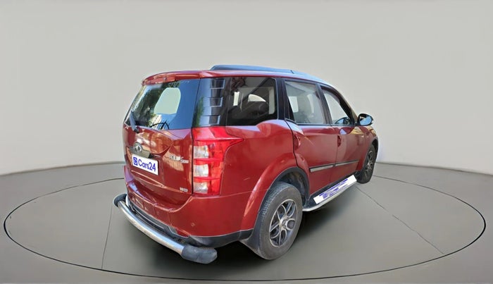 2015 Mahindra XUV500 W6, Diesel, Manual, 70,703 km, exterior