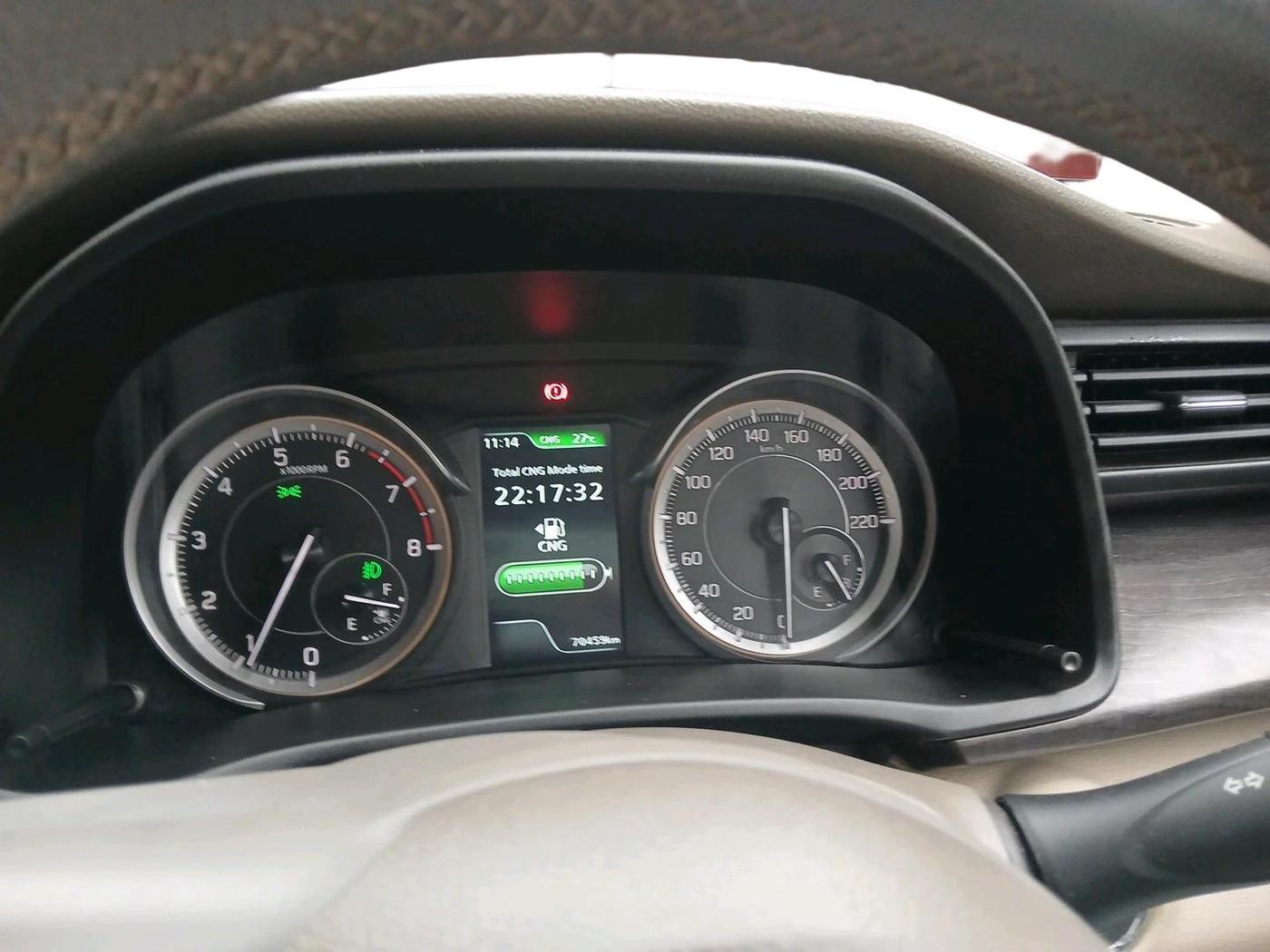 2022 Maruti Ertiga ZXI  CNG, CNG, Manual, 70,459 km, interior