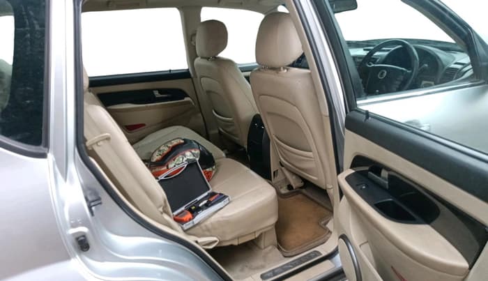 2013 Ssangyong Rexton RX7, Diesel, Automatic, 74,886 km, interior