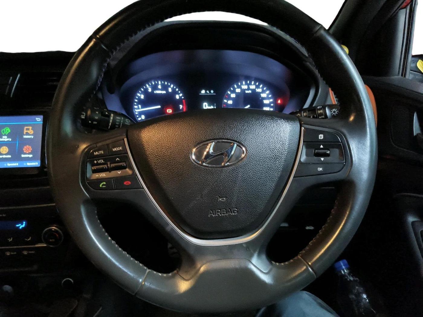 2016 Hyundai i20 Active 1.2 SX, CNG, Manual, 44,049 km, interior