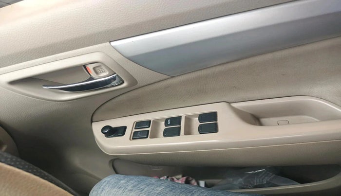 2016 Maruti Ertiga VDI SHVS, Diesel, Manual, 1,07,394 km, interior