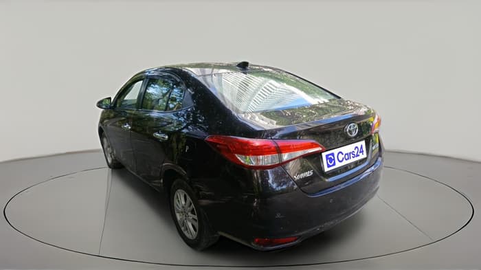 2018 Toyota YARIS VX CVT, Petrol, Automatic, 93,772 km, exterior