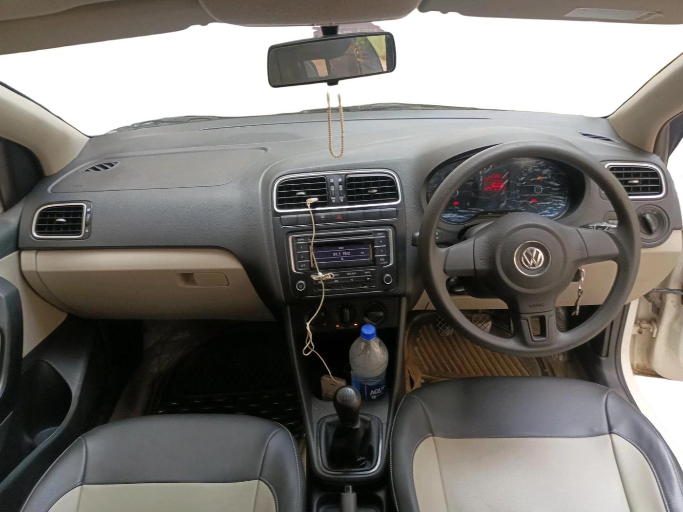 2014 Volkswagen Polo COMFORTLINE 1.2L PETROL, Petrol, Manual, 55,128 km, interior