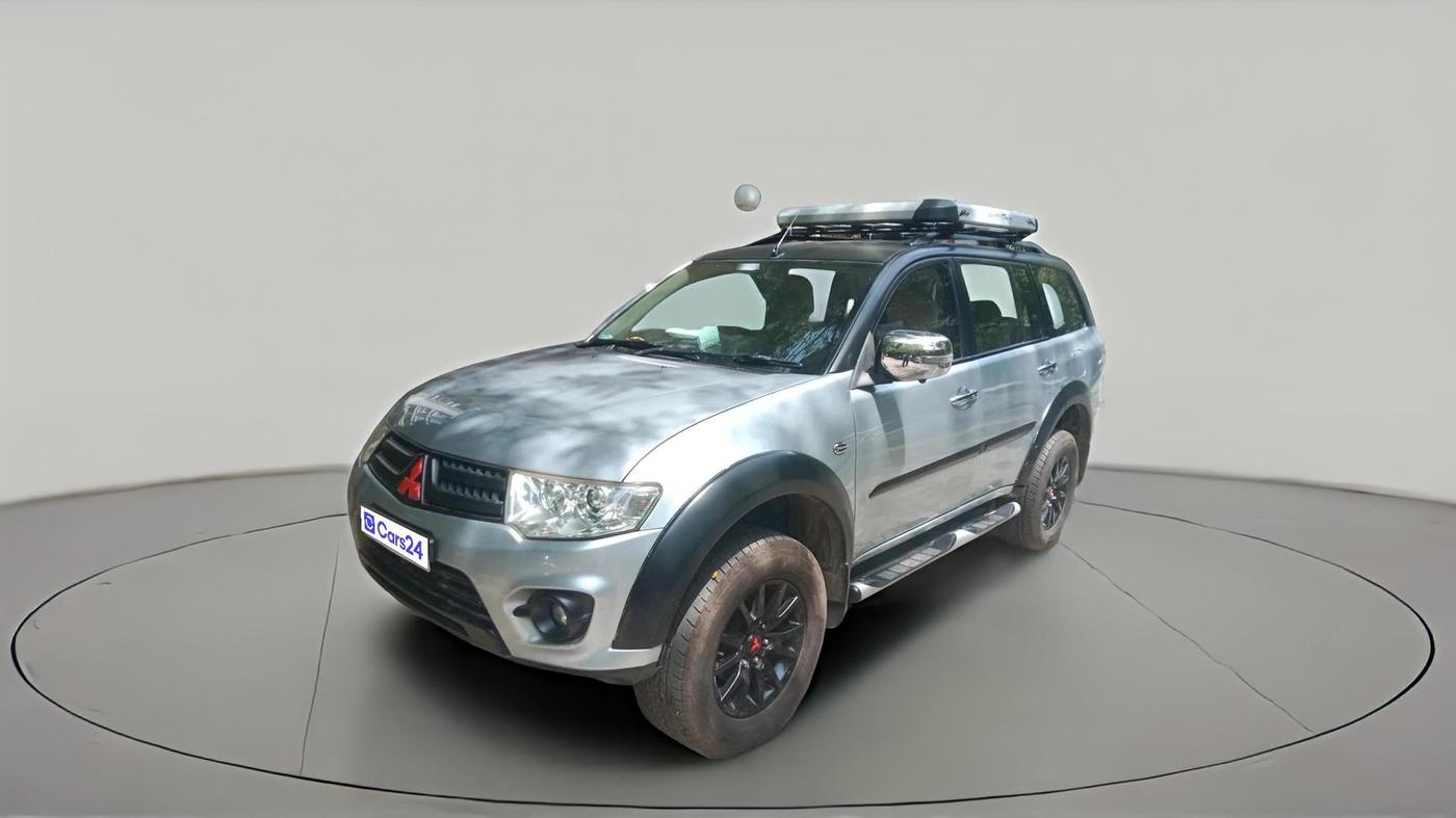 2015 Mitsubishi Pajero Sport 2.5 AT 4X2, Diesel, Automatic, 66,119 km, exterior