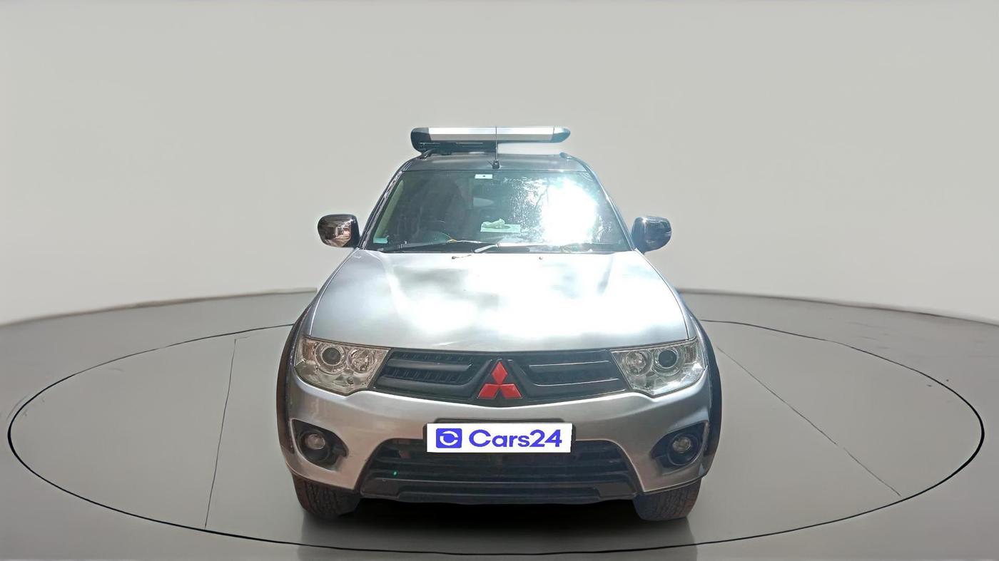 2015 Mitsubishi Pajero Sport 2.5 AT 4X2, Diesel, Automatic, 66,119 km, exterior