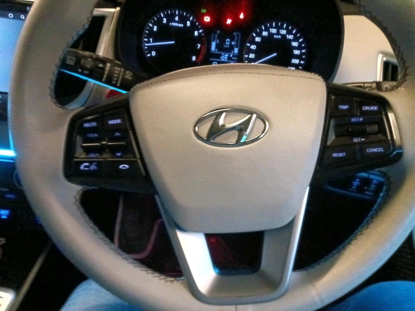 2018 Hyundai Creta SX AT 1.6 PETROL, Petrol, Automatic, 41,984 km, interior