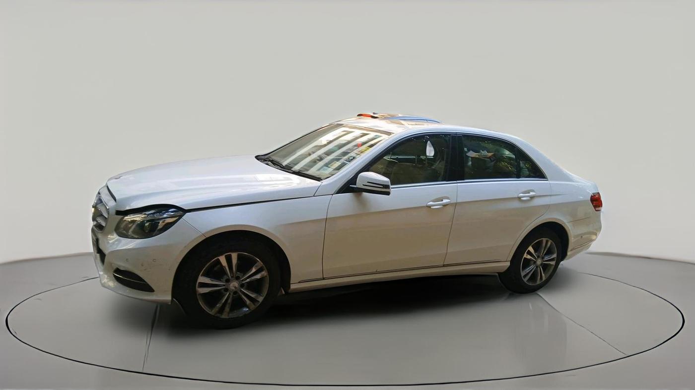 2014 Mercedes Benz E Class E 200 CGI AVANTGARDE, Petrol, Automatic, 40,207 km, exterior