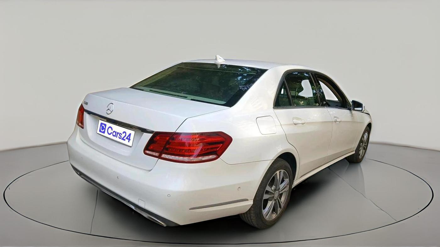2014 Mercedes Benz E Class E 200 CGI AVANTGARDE, Petrol, Automatic, 40,207 km, exterior