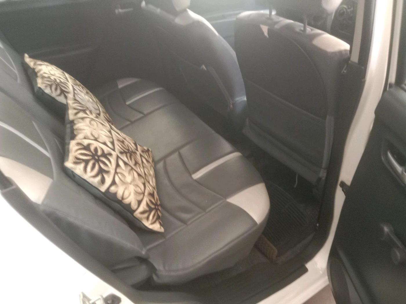 2012 Maruti Wagon R 1.0 LXI CNG, CNG, Manual, 18,371 km, interior
