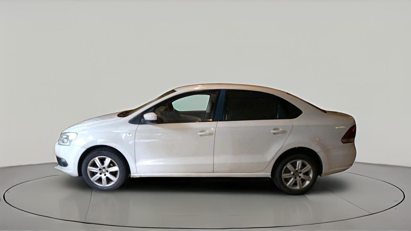 2011 Volkswagen Vento HIGHLINE 1.6 MPI, Petrol, Manual, 1,11,353 km, exterior