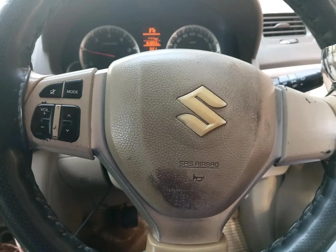 2013 Maruti Ertiga ZDI, Diesel, Manual, 1,63,895 km, interior