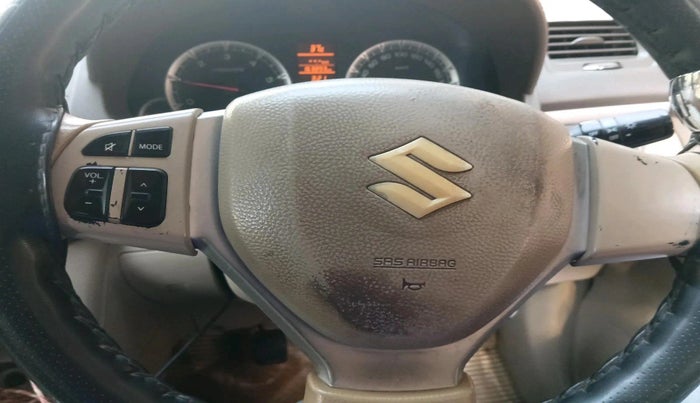 2013 Maruti Ertiga ZDI, Diesel, Manual, 1,63,895 km, interior