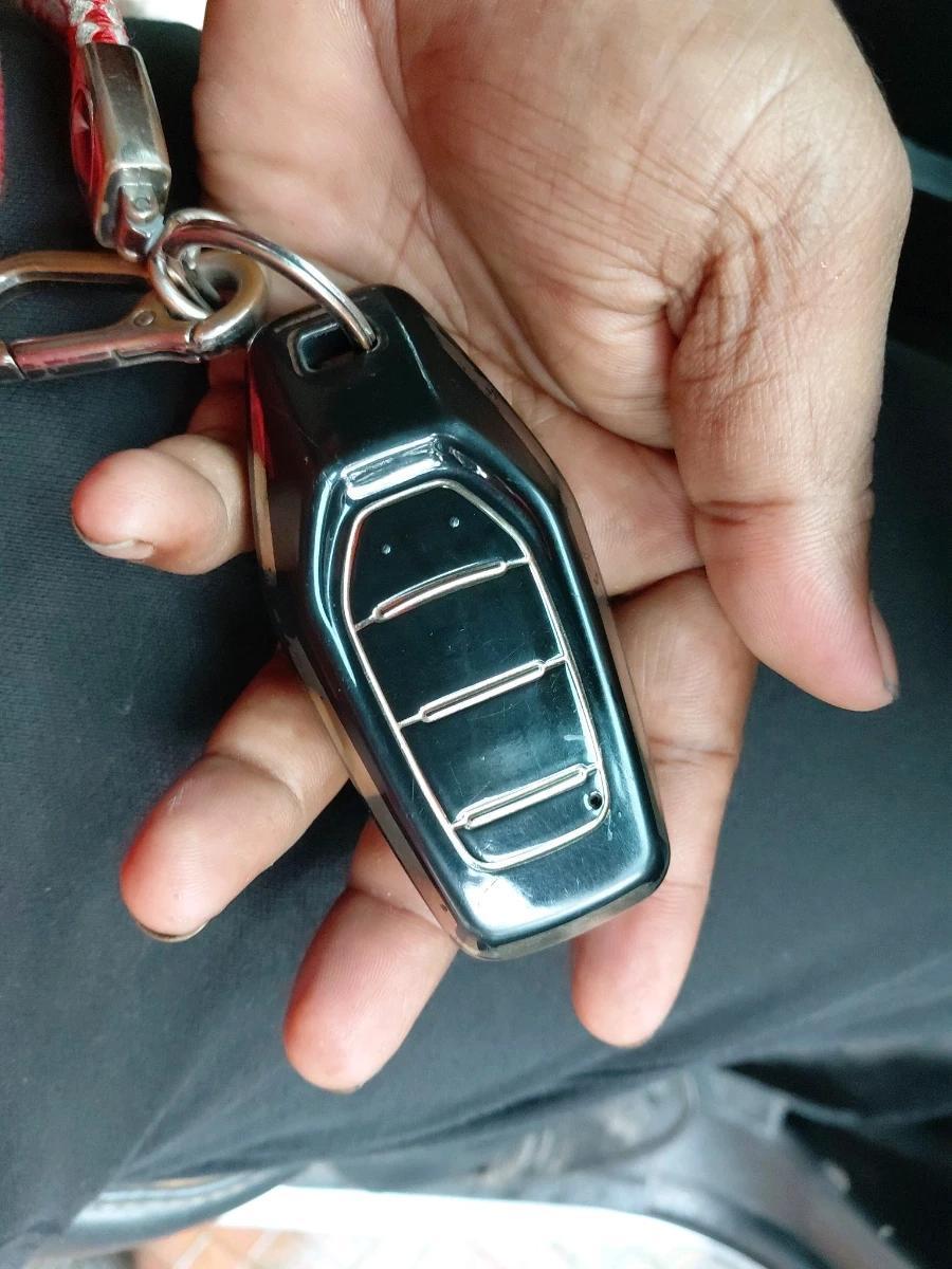 2018 Mahindra XUV500 W11 AT, Diesel, Automatic, 86,239 km, interior