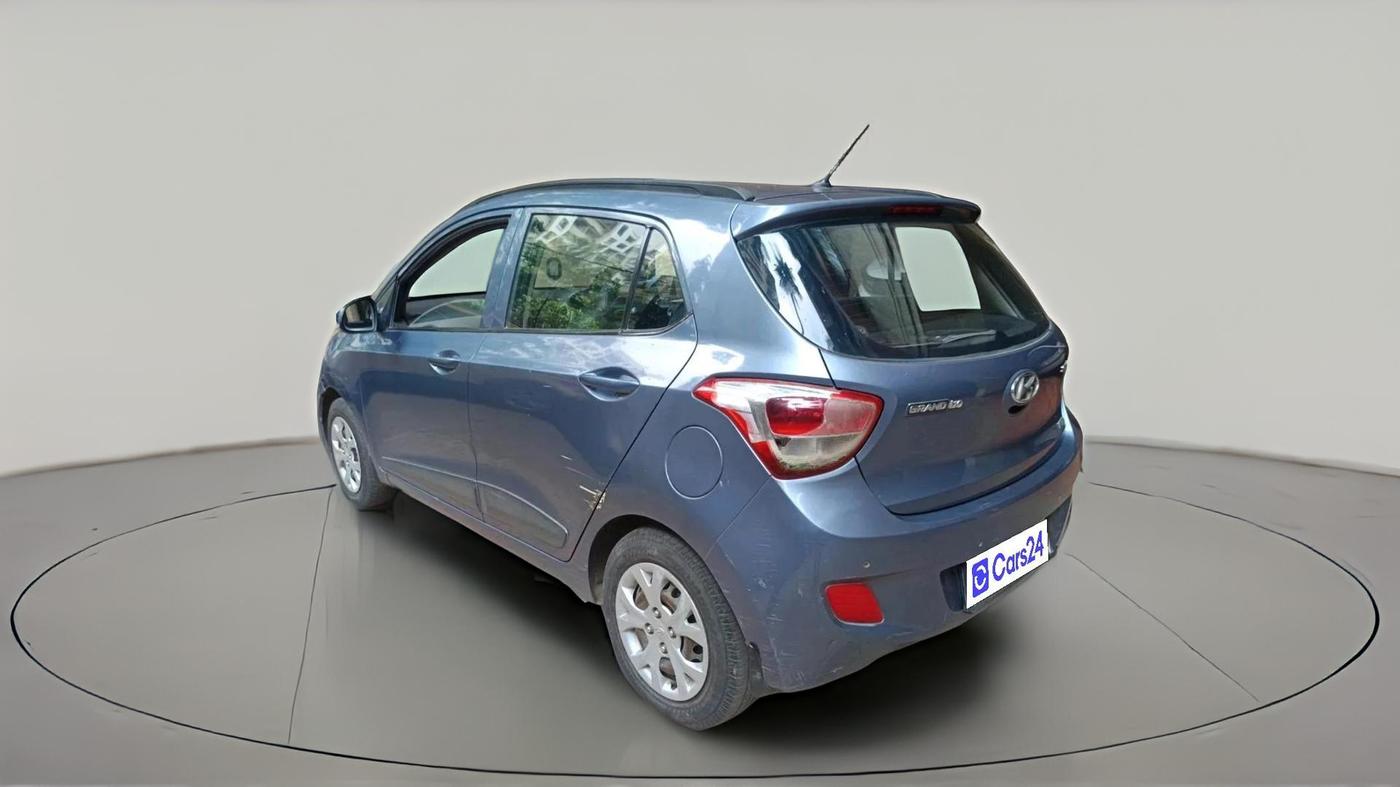 2015 Hyundai Grand i10 SPORTZ 1.2 KAPPA VTVT, CNG, Manual, 1,04,336 km, exterior