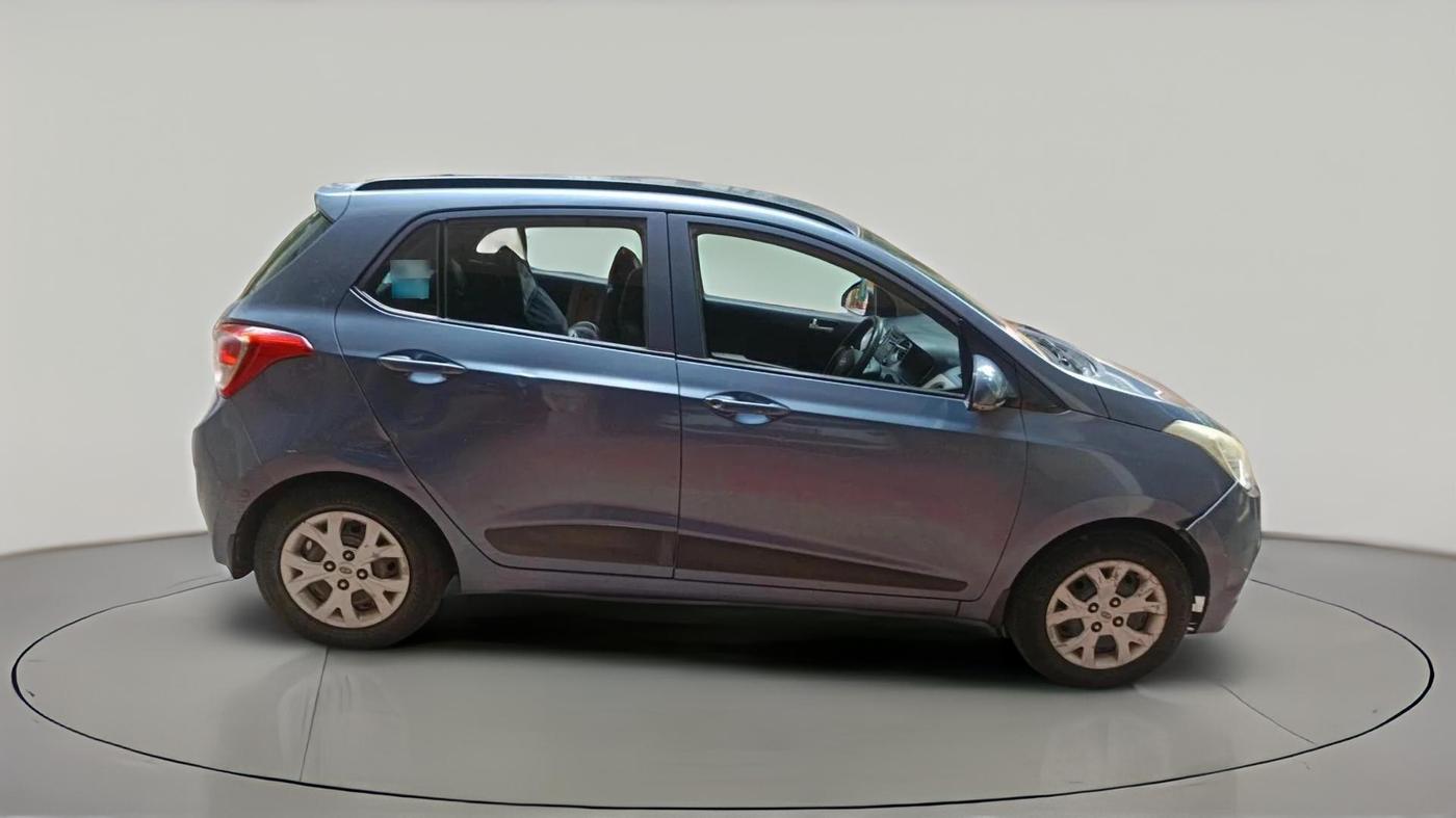 2015 Hyundai Grand i10 SPORTZ 1.2 KAPPA VTVT, CNG, Manual, 1,04,336 km, exterior