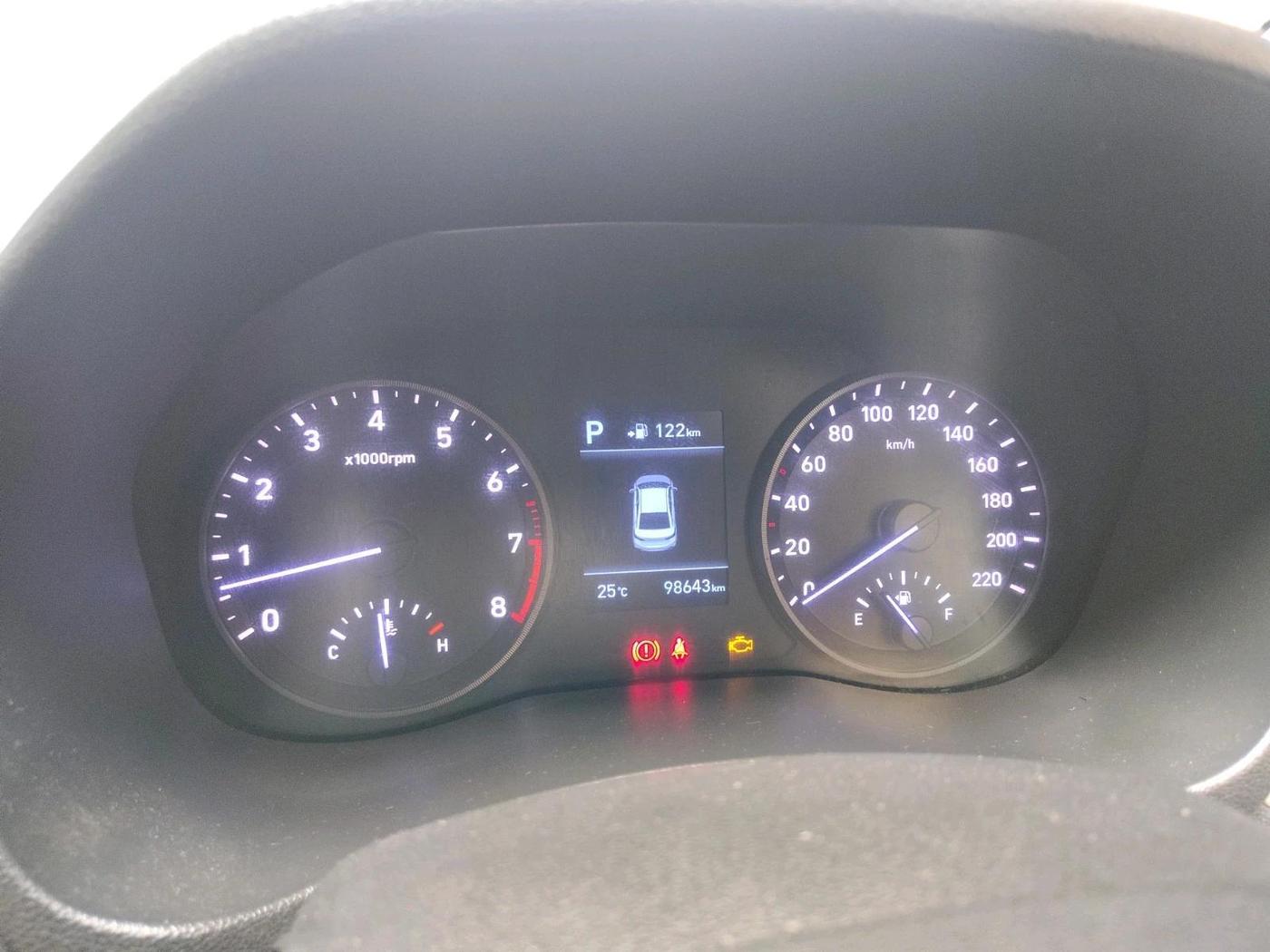 2017 Hyundai Verna 1.6 VTVT SX (O) AT, Petrol, Automatic, 98,643 km, interior