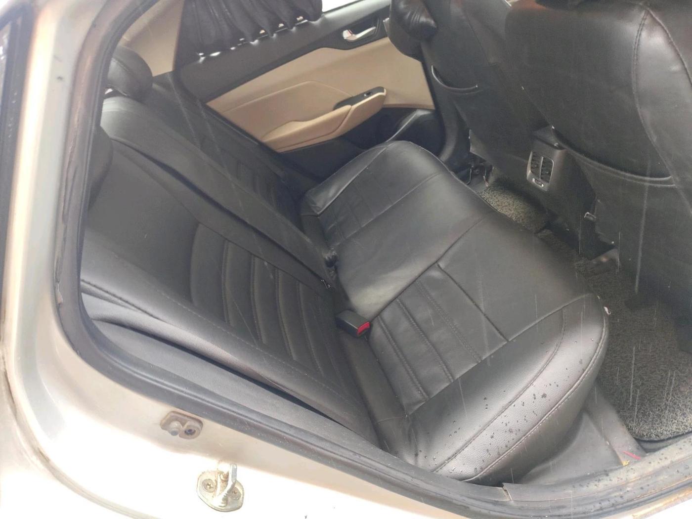 2017 Hyundai Verna 1.6 VTVT SX (O) AT, Petrol, Automatic, 98,643 km, interior
