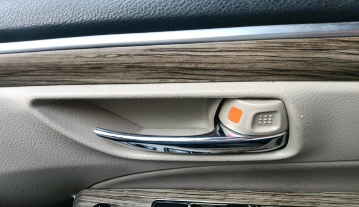 2021 Maruti Ciaz ALPHA  AT 1.5 SHVS PETROL, Petrol, Automatic, 60,970 km, interior