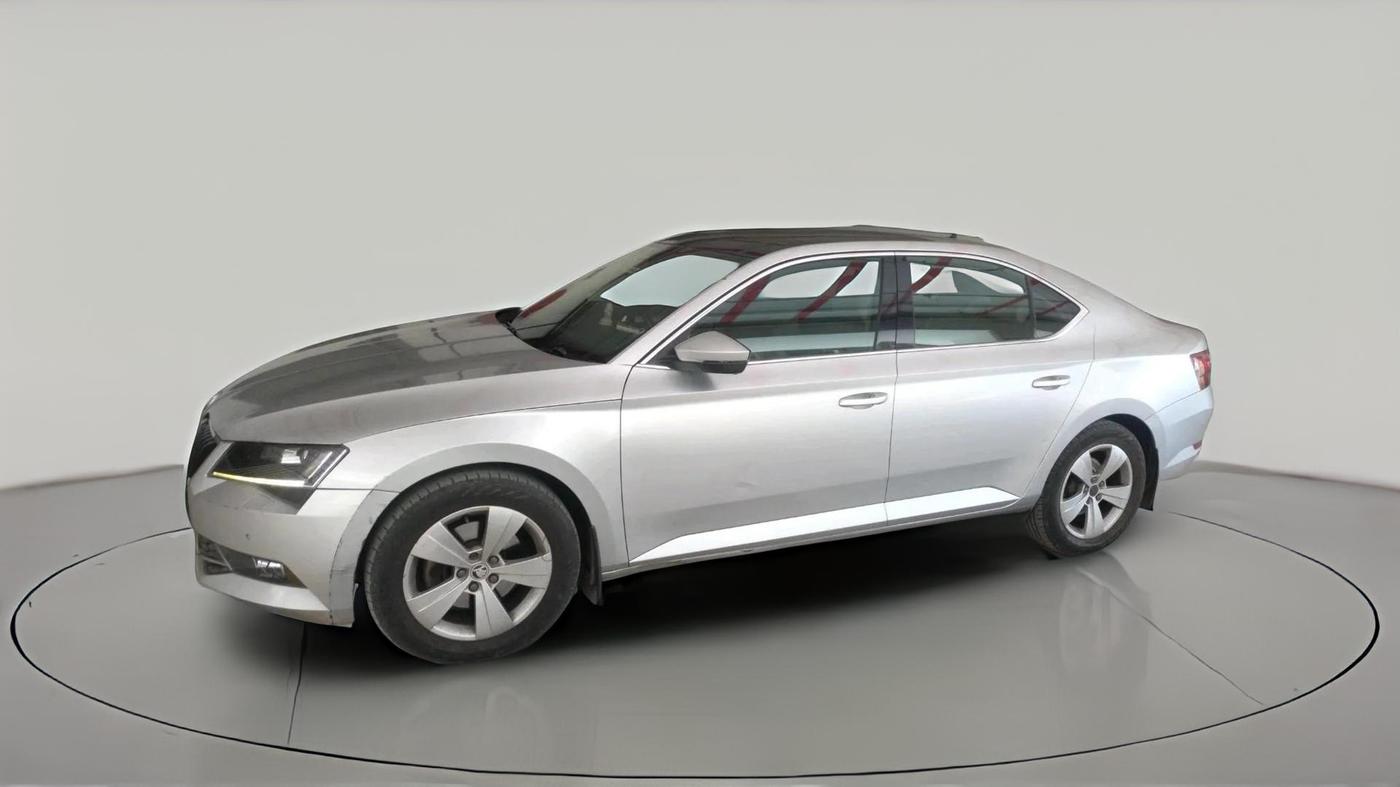 2017 Skoda Superb STYLE 2.0 TDI AT, Diesel, Automatic, 67,929 km, exterior