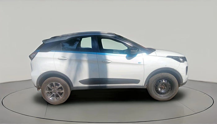 2021 Tata NEXON EV XZ PLUS, Electric, Automatic, 61,400 km, exterior