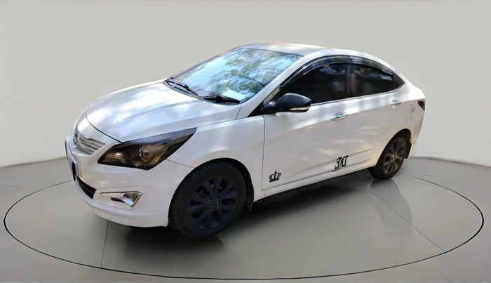 2015 Hyundai Verna FLUIDIC 4S 1.6 VTVT S(O), Petrol, Manual, 39,664 km, exterior