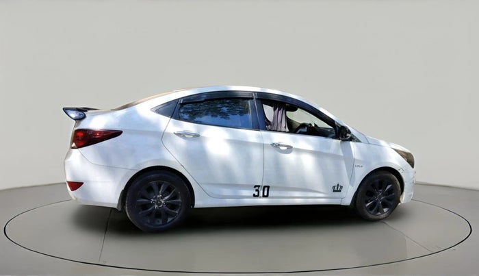 2015 Hyundai Verna FLUIDIC 4S 1.6 VTVT S(O), Petrol, Manual, 39,664 km, exterior