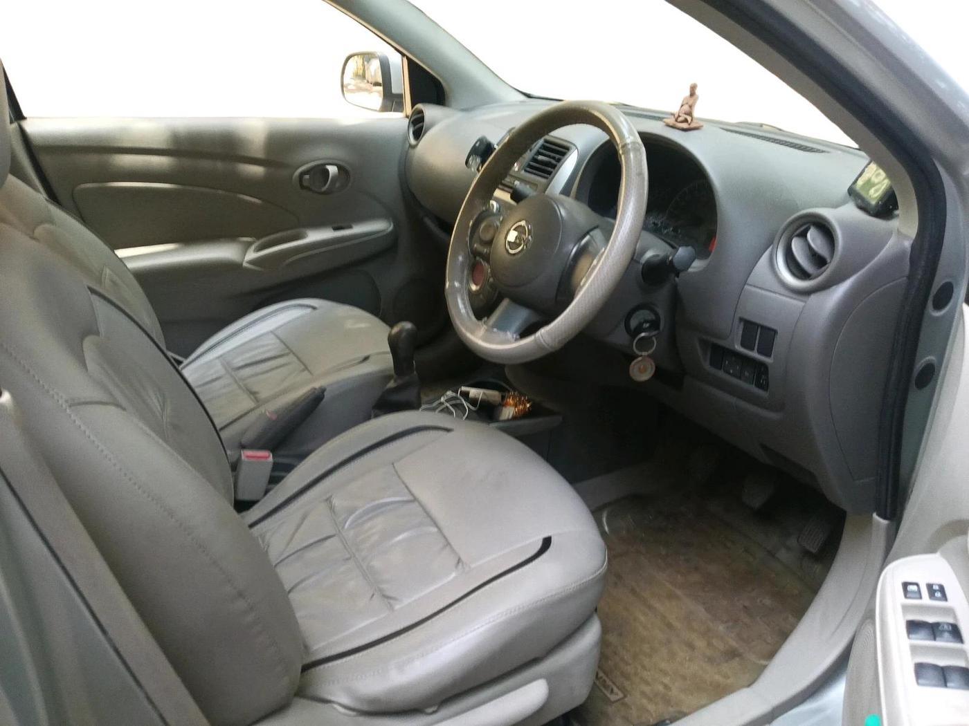2011 Nissan Sunny XL, Petrol, Manual, 26,367 km, interior
