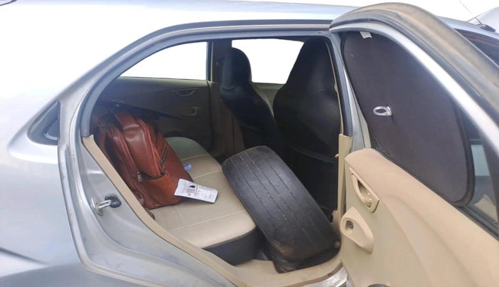 2014 Honda Brio S MT, Petrol, Manual, 78,065 km, interior