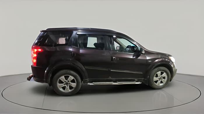 2013 Mahindra XUV500 W8, Diesel, Manual, 1,23,273 km, exterior