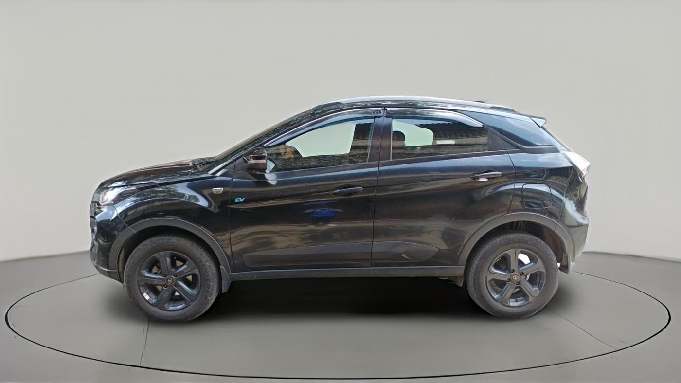 2022 Tata NEXON EV XZ PLUS DARK EDITION, Electric, Automatic, 71,153 km, exterior