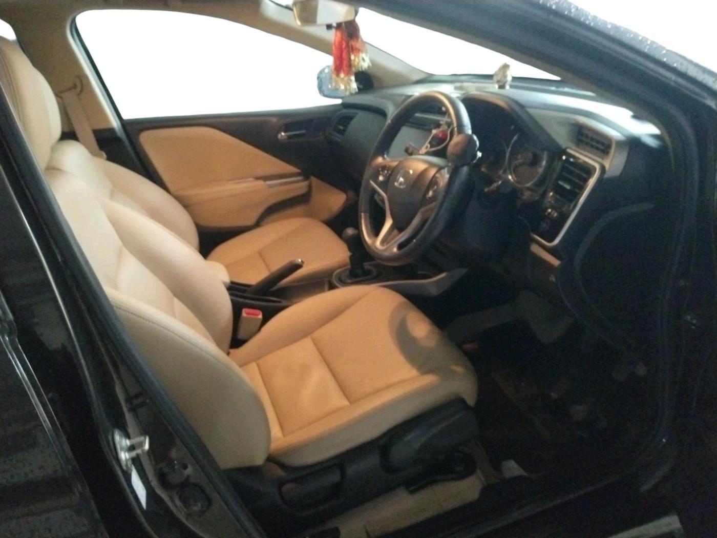 2016 Honda City 1.5L I-VTEC VX, Petrol, Manual, 27,150 km, interior