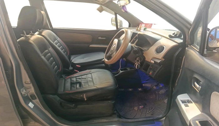 2017 Maruti Wagon R 1.0 LXI CNG, CNG, Manual, 94,149 km, interior