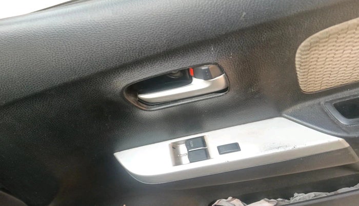 2017 Maruti Wagon R 1.0 LXI CNG, CNG, Manual, 94,149 km, interior