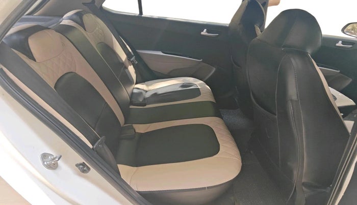 2016 Hyundai Grand i10 SPORTZ 1.2 KAPPA VTVT, Petrol, Manual, 62,618 km, interior