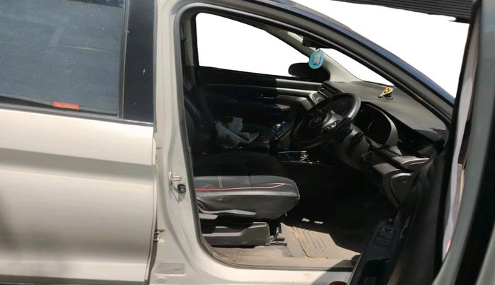 2019 Maruti XL6 ZETA MT, Petrol, Manual, 92,371 km, interior