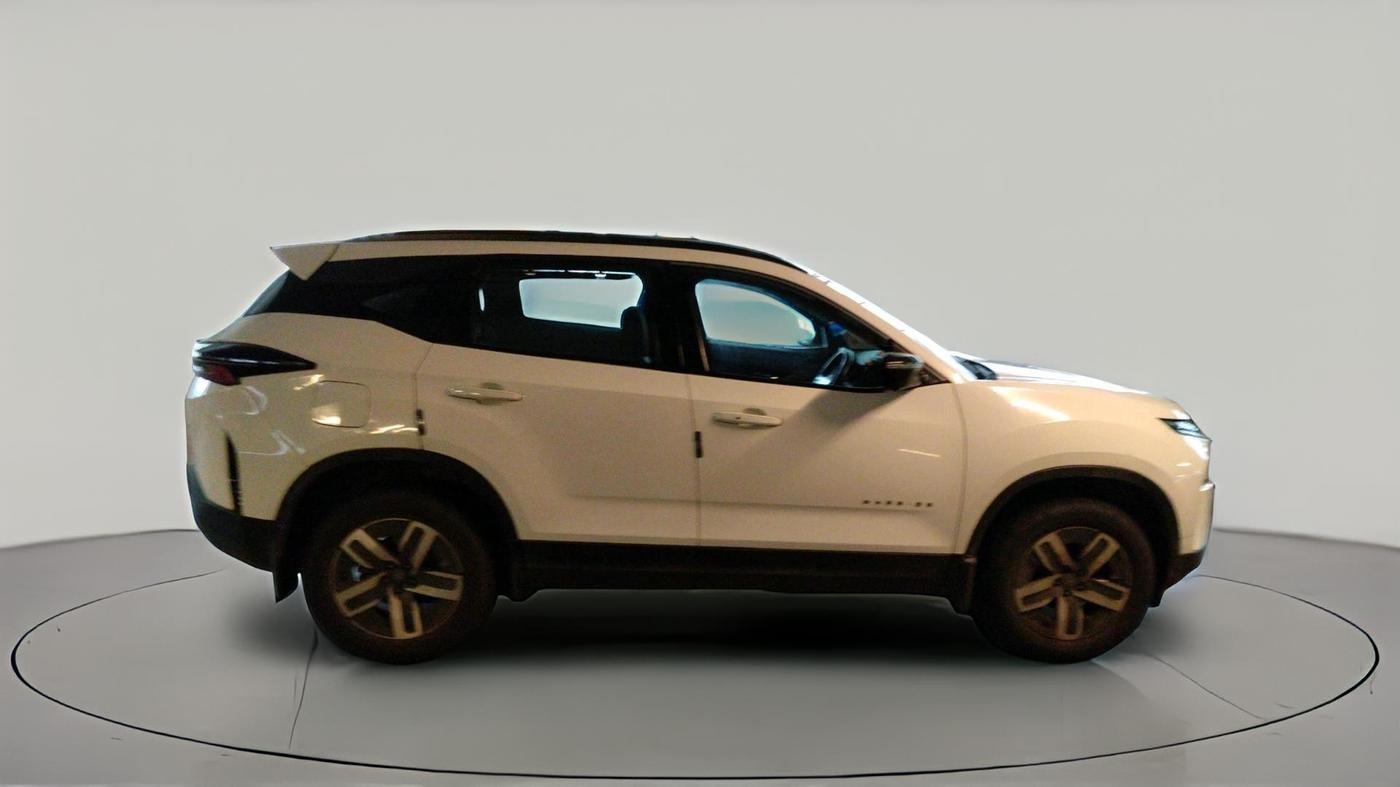 2024 Tata Harrier ADVENTURE PLUS A, Diesel, Manual, 32,129 km, exterior