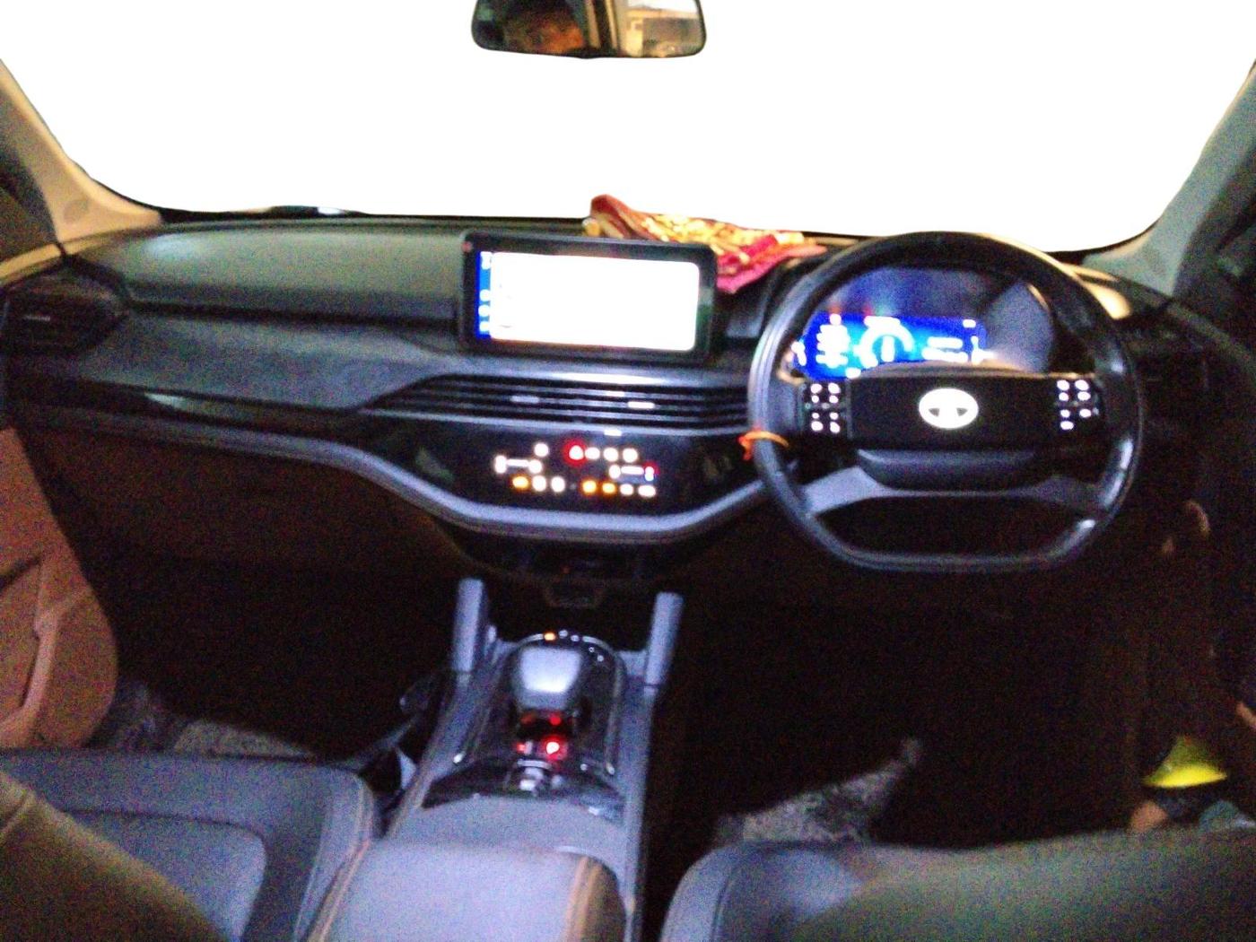 2024 Tata Harrier ADVENTURE PLUS A, Diesel, Manual, 32,129 km, interior