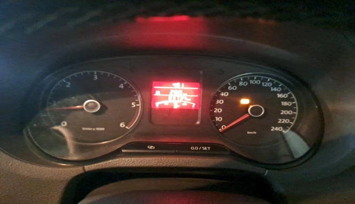 2013 Volkswagen Vento HIGHLINE DIESEL 1.6, Diesel, Manual, 83,734 km, interior