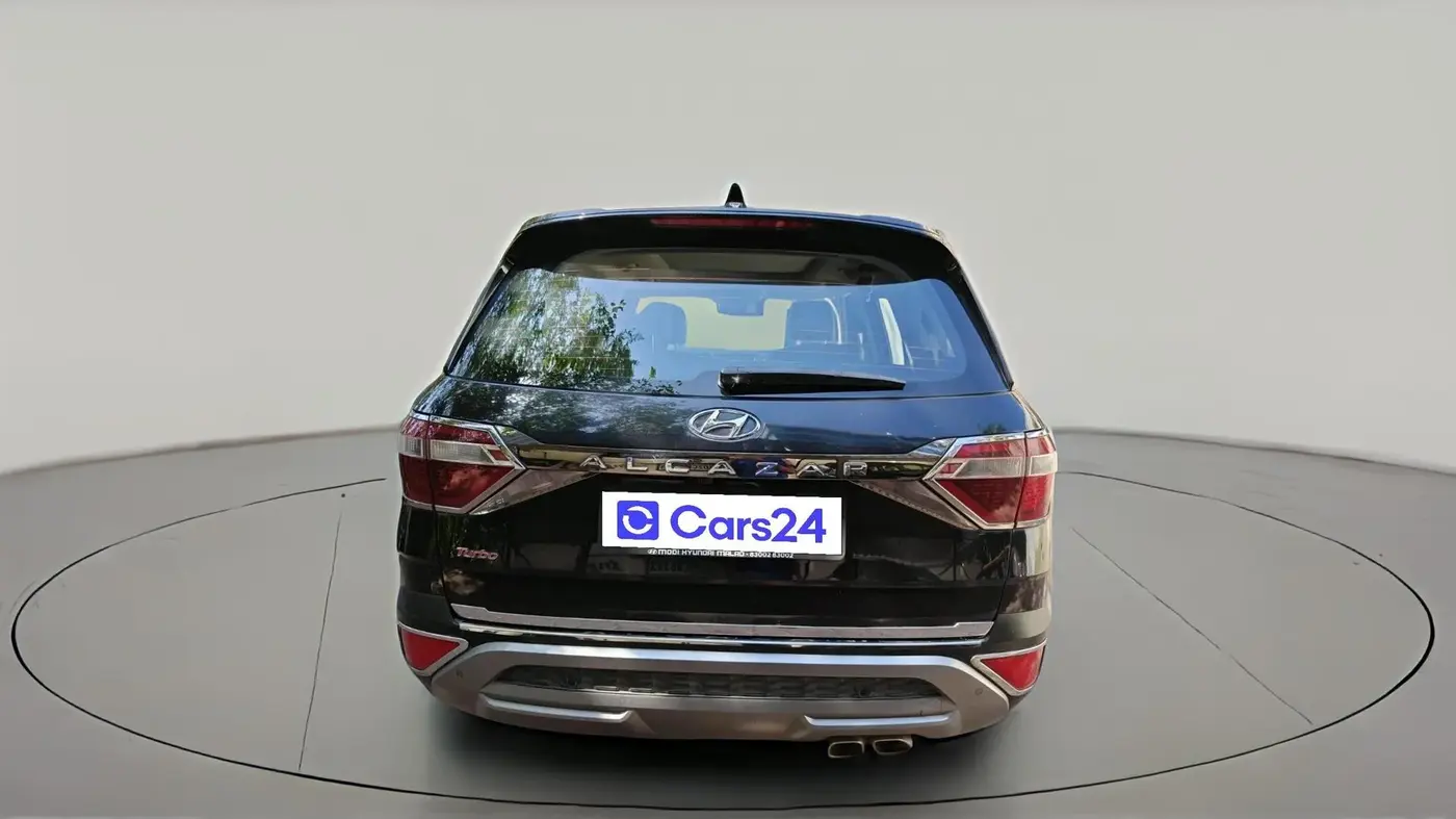 2024 Hyundai ALCAZAR PLATINUM (O) 7STR 1.5 AT, Petrol, Automatic, 14,247 km, exterior