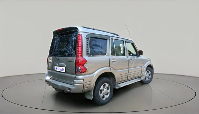 2007 Mahindra Scorpio 2.6 SLX CRDE, Diesel, Manual, 53,840 km, exterior