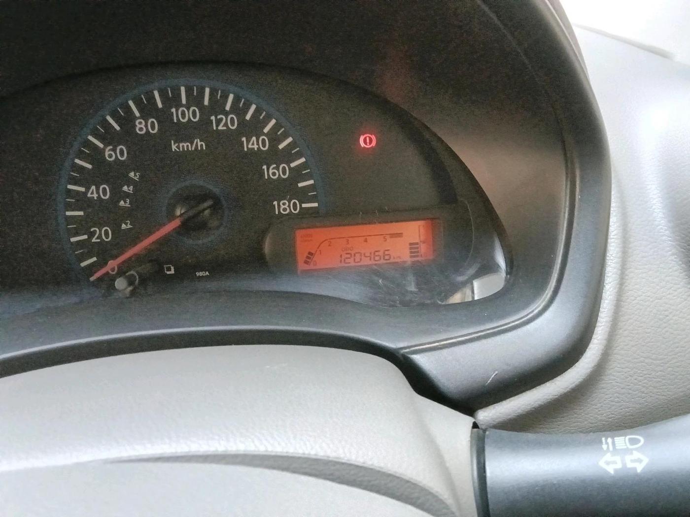 2015 Datsun Go Plus T, Petrol, Manual, 1,40,000 km, interior