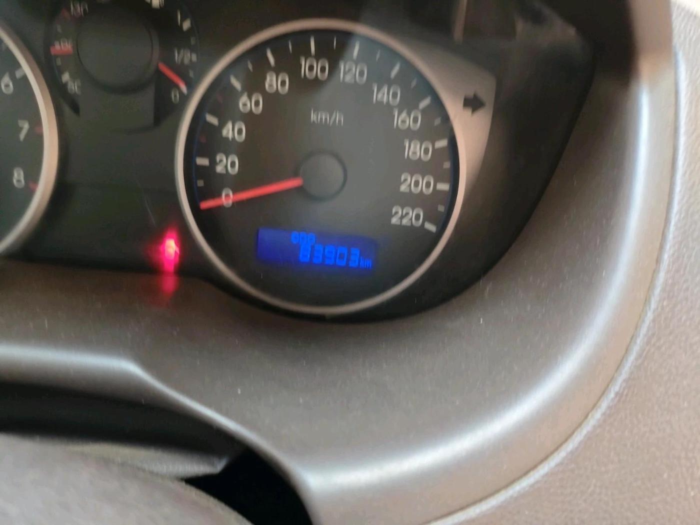 2011 Hyundai i20 SPORTZ 1.2, Petrol, Manual, 83,903 km, interior