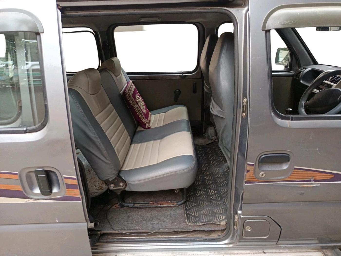 2017 Maruti Eeco 5 STR WITH A/C+HTR CNG, CNG, Manual, 1,28,748 km, interior
