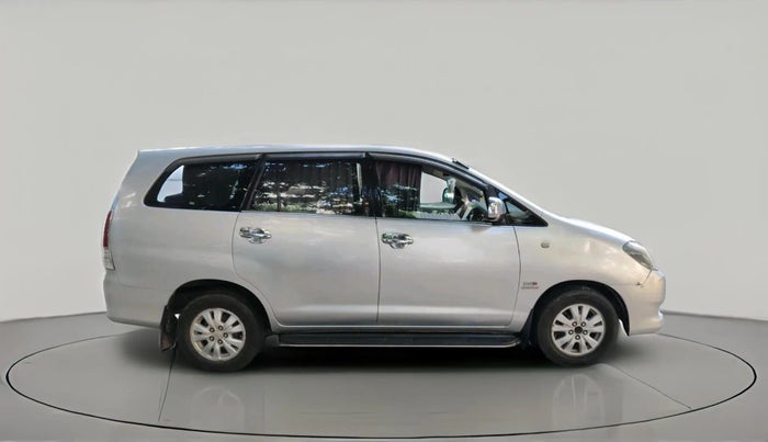 2011 Toyota Innova V 2.5 8 STR, Diesel, Manual, 3,25,740 km, exterior