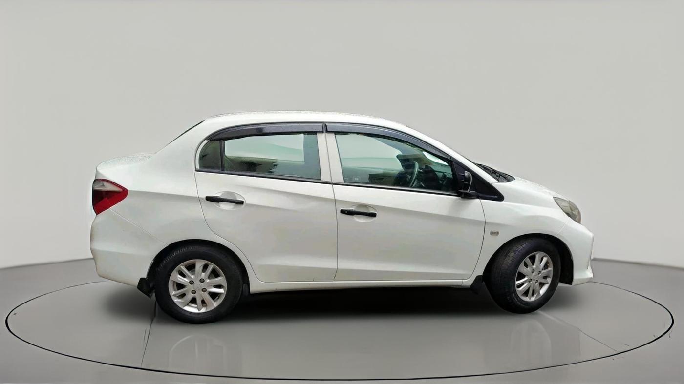 2017 Honda Amaze 1.5L I-DTEC E OPT, Diesel, Manual, 1,91,458 km, exterior