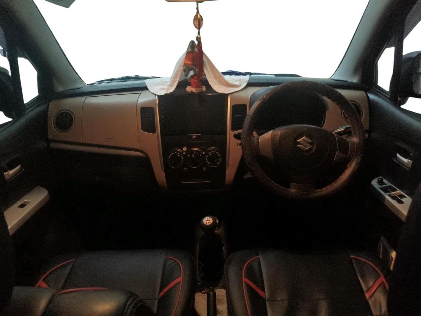 2015 Maruti Wagon R 1.0 LXI CNG, CNG, Manual, 1,13,214 km, interior