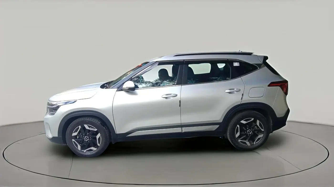 2025 KIA SELTOS HTX (O) 1.5 Petrol iVT, Petrol, Automatic, 4,262 km, exterior