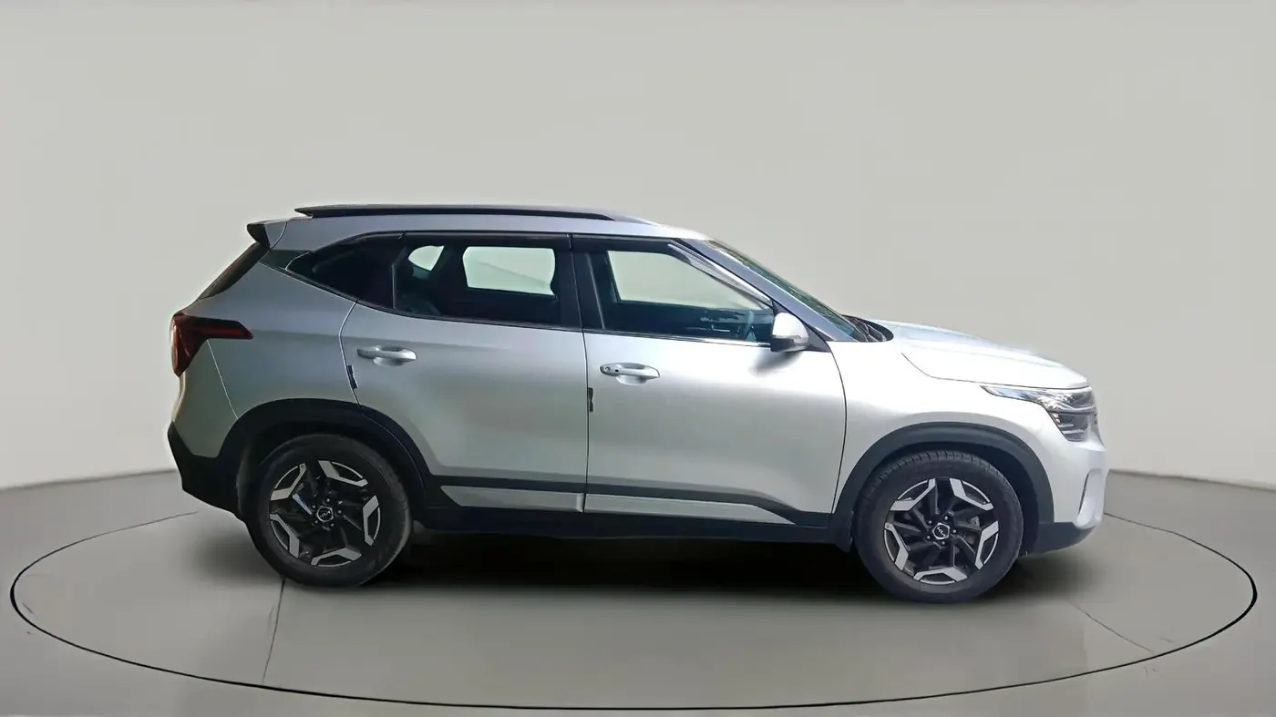 2025 KIA SELTOS HTX (O) 1.5 Petrol iVT, Petrol, Automatic, 4,262 km, exterior