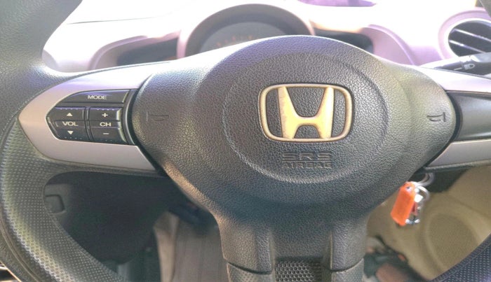 2012 Honda Brio V MT, Petrol, Manual, 1,04,838 km, interior